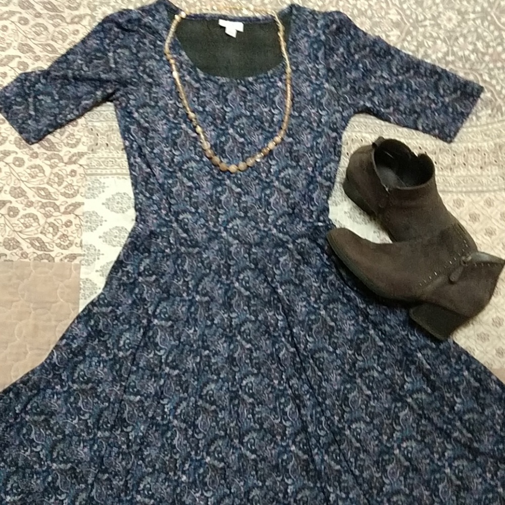 Lularoe Nicole small